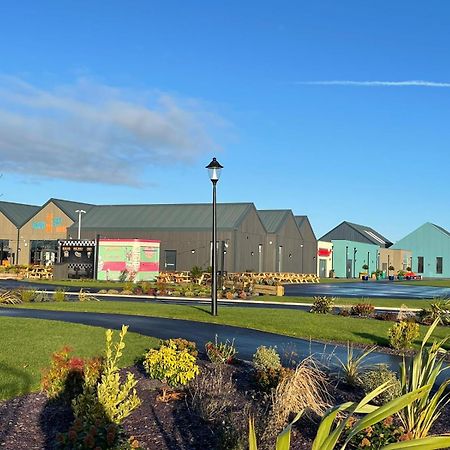 Luxurious Three Bedroom Caravan Jaywick Sands Bagian luar foto